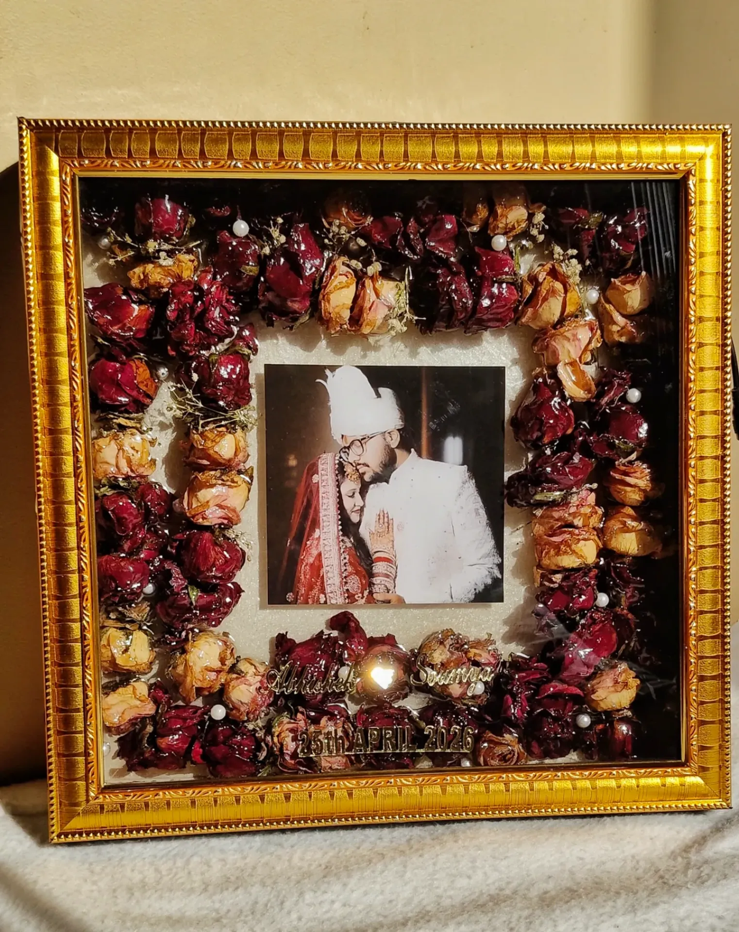 14inch Varmala Presevation with frame and light